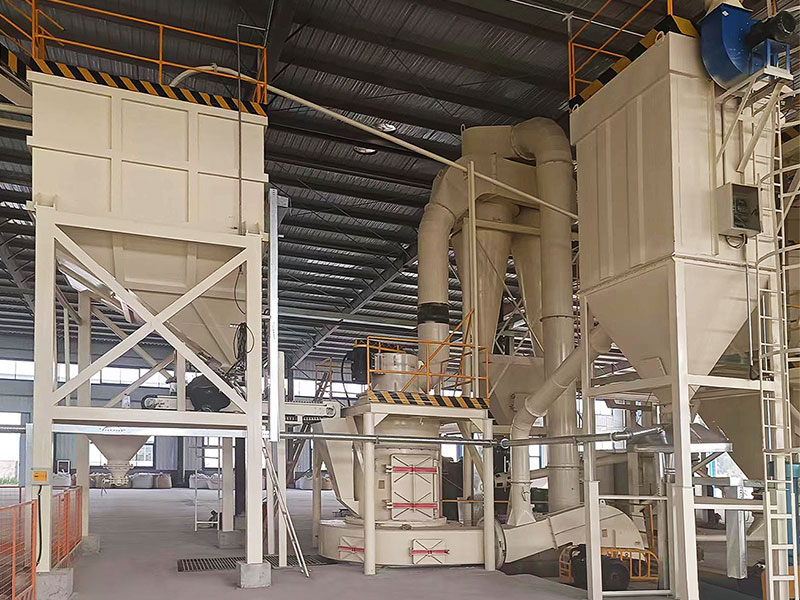 ɽ�|ĳ�V��΢�����a(ch��n)��